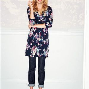 🌼🌸Boden Navy Floral Jersey Tunic Dress